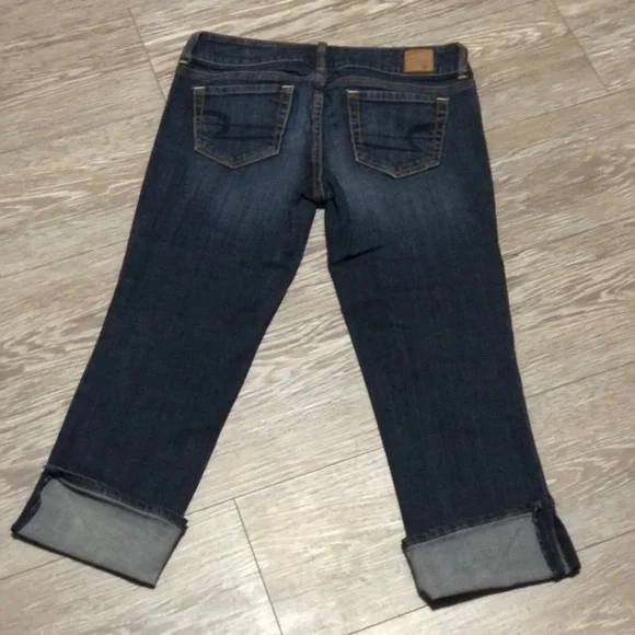 American Eagle Artist Capris - Picture 7 of 11